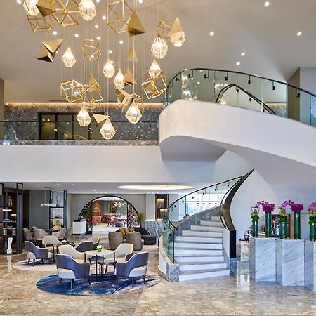 Crowne Plaza - West Cairo Arkan By Ihg 6th of October City Εξωτερικό φωτογραφία The lobby of the hotel