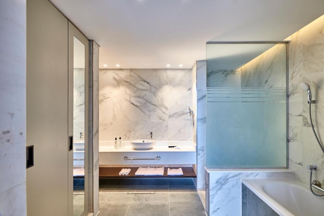Crowne Plaza - West Cairo Arkan By Ihg 6th of October City Εξωτερικό φωτογραφία Bathroom