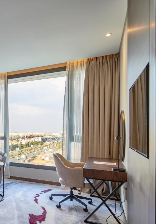 Crowne Plaza - West Cairo Arkan By Ihg 6th of October City Εξωτερικό φωτογραφία A room at the hotel